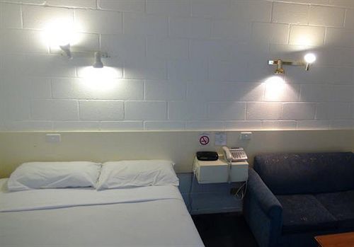Pathfinder Motel Melbourne City Exterior foto
